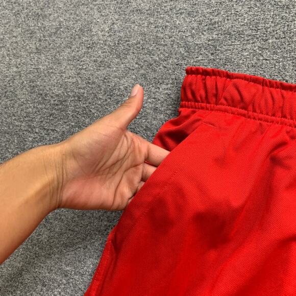 Nike Shorts Mens S Small Red Totality Dri Fit Unlined Versatile Gym Train Run - Picture 3 of 14